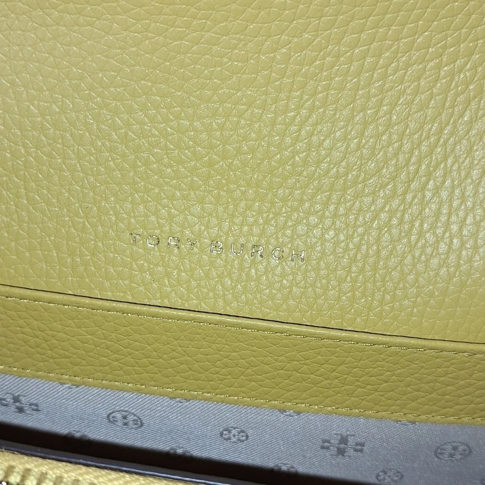 Tory Burch like new